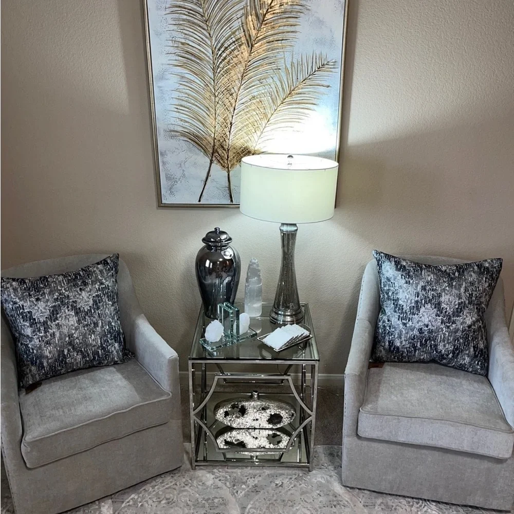 1-NWT CALDEIRA ABSTRACT DESIGN DECORATIVE PILLOWS (Read description for details)